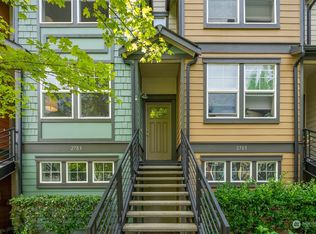 2703 SW Sylvan Heights Dr, Seattle, WA 98106