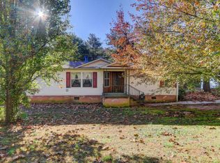137 Birch Way, Dandridge, TN 37725