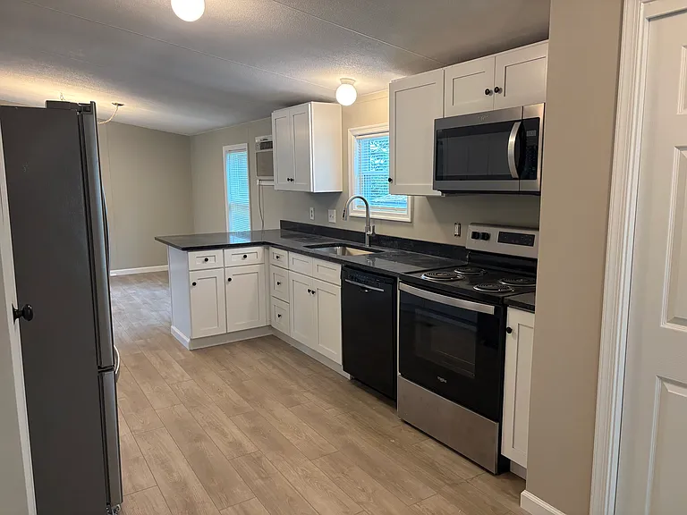1600 Main St #1602 — Photo 1