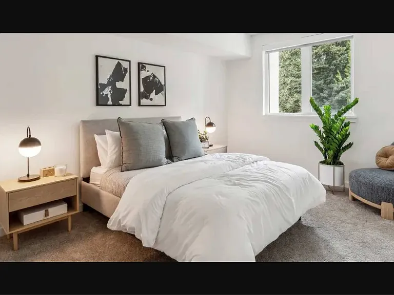 Traxx Apartments — Photo 3