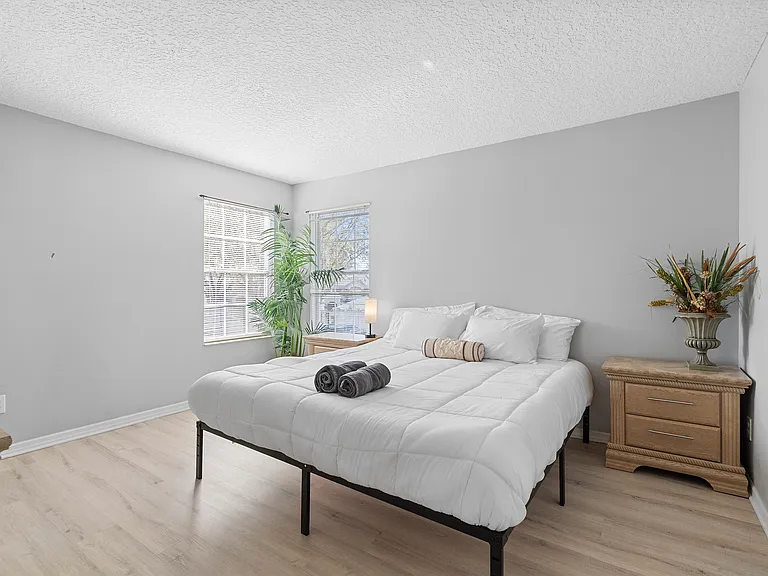2646 Emerald Island Blvd — Photo 31