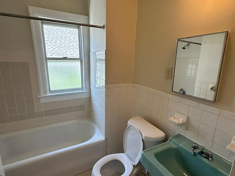 8302 Lake Ave — Photo 18