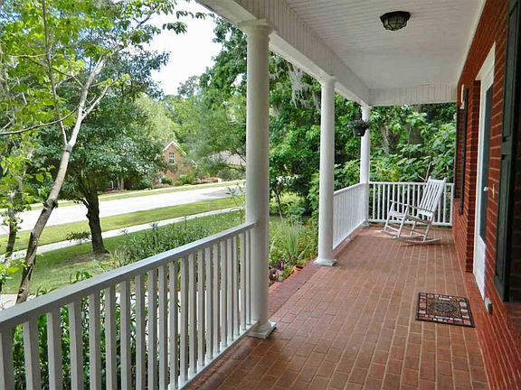 4th image of 7000 Spicewood Ln