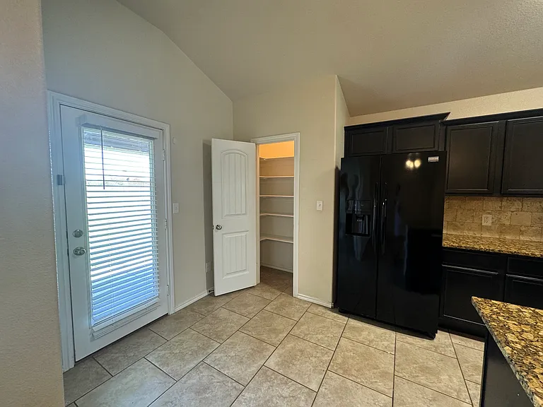 10113 Viola Ave — Photo 16