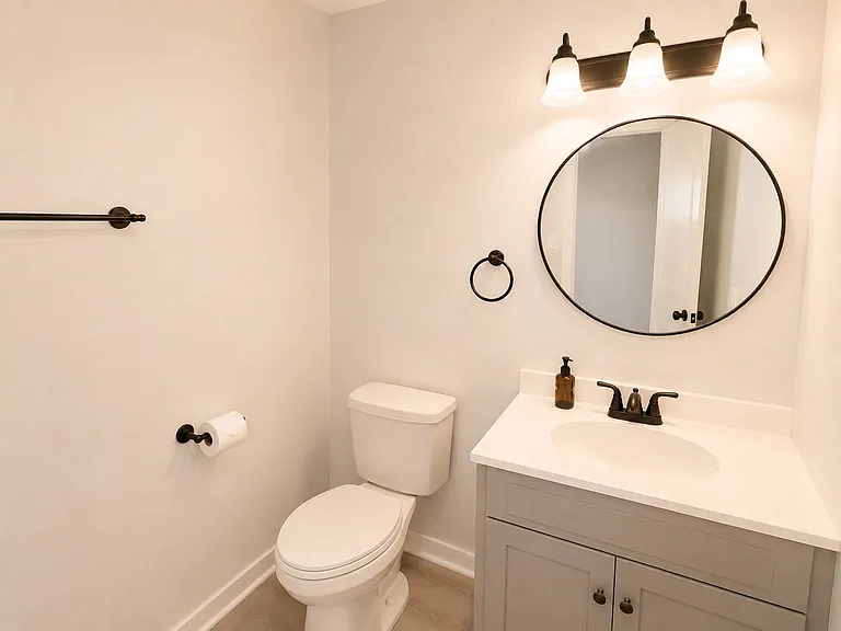 302 N Prentiss St #C — Photo 7