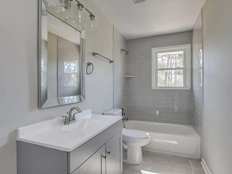 1202 Oakdale Rd — Photo 20