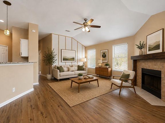 2nd image of 303 McCoy Ln