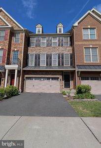24972 Glasgow Heights Ter, Chantilly, VA, 20152