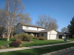 1500 S Gordon Dr, Sioux Falls, SD 57110