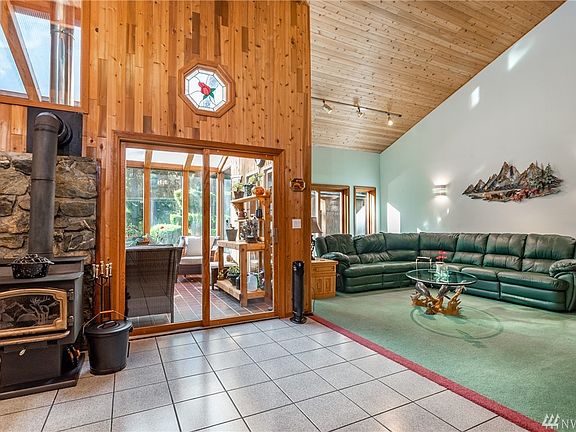 4th image of 1169 Tarragon Pl