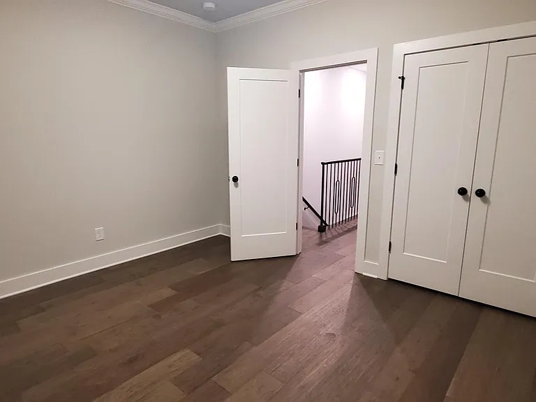 2nd bedroom with full bathroom