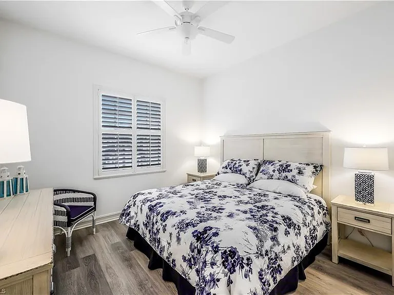 837 Sailaway Ln #204 — Photo 11