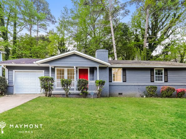 220 Creekwood Ln