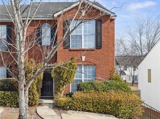 5547 Strathmoor Manor Cir, Lithonia, GA