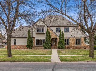 71 Prairiewood Dr S, Fargo, ND 58103