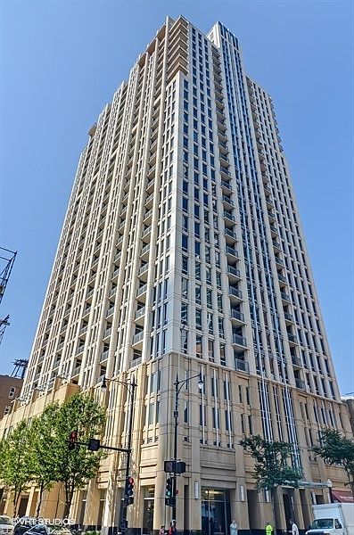 1st image of 1250 S Michigan Ave APT 2405
