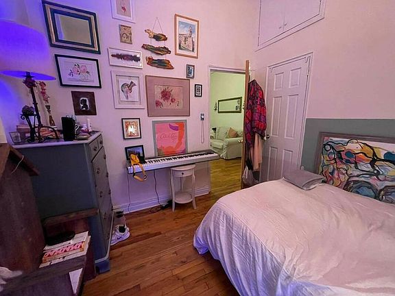 5th image of 252 W 91st St APT 24