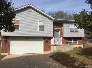 6417 Bradford Farms Dr, Imperial, MO 63052