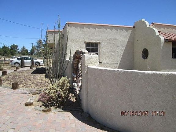 3rd image of 9193 Sagebrush St
