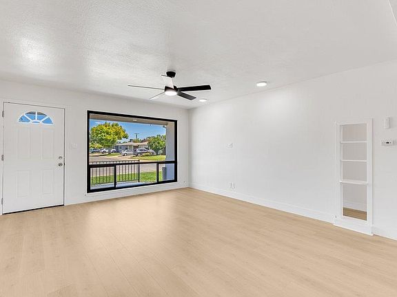 4th image of 6650 40th Ave