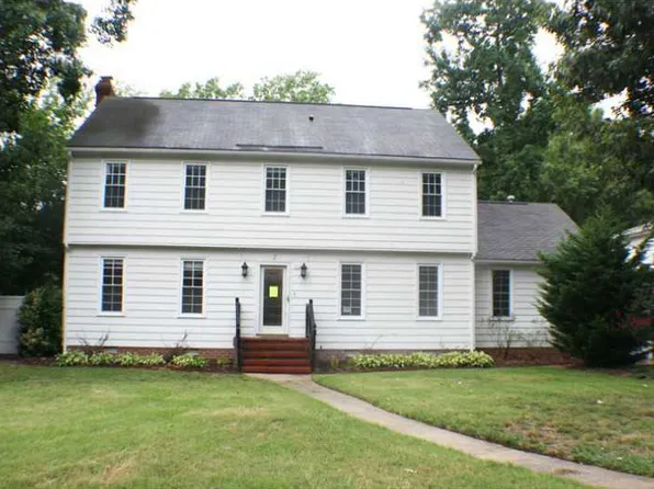 1 Susquehanna Ct, Hampton, VA 23669