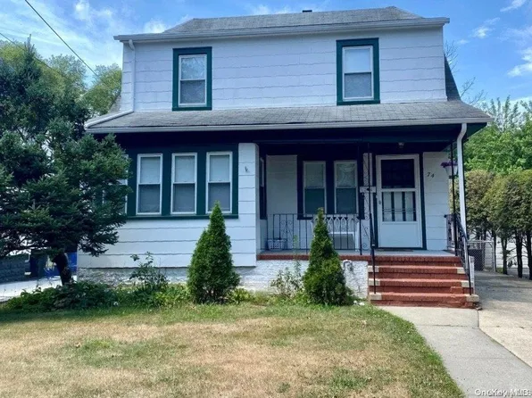 74 Primrose Avenue, Floral Park, NY 11001