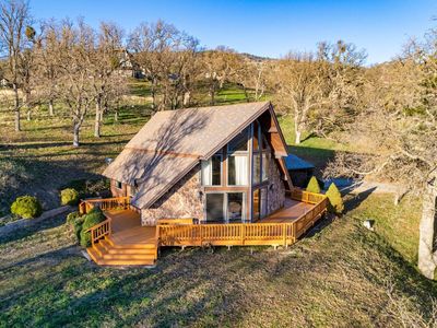 24450 Oaktree Ct, Tehachapi, CA, 93561