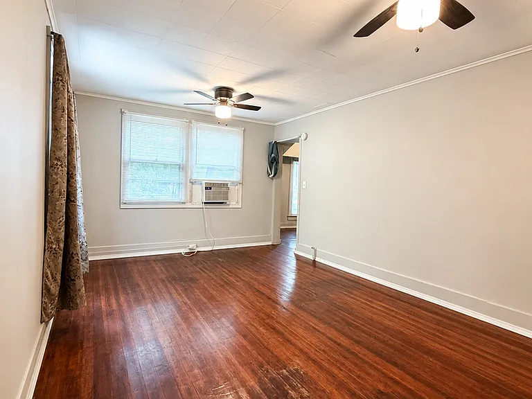 713 Madison Ave — Photo 8