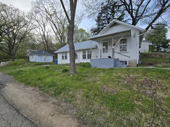 603 2nd Ave, Dixon, IL 61021