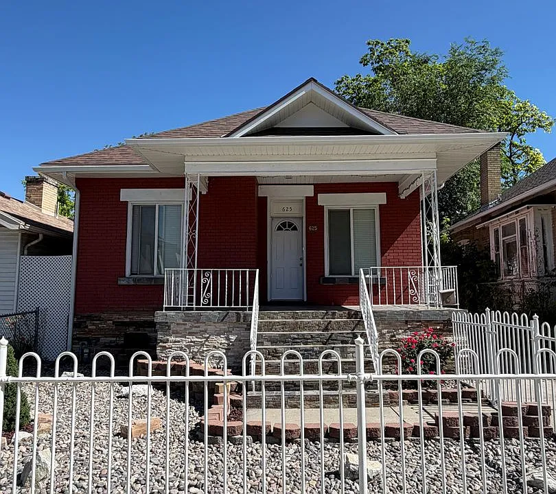 625 E Wilmington Ave