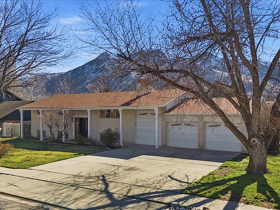 5th image of 2470 E Camelback Rd S