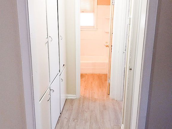 3rd image of 2510 Avenue T