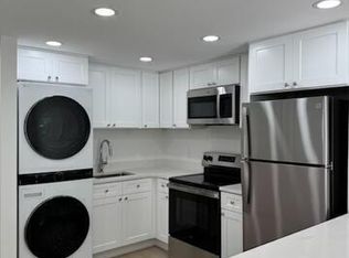 38B Putnam Grn #D, Greenwich, CT 06830