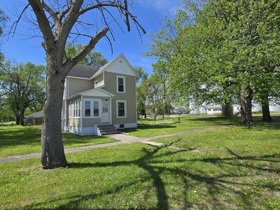 140 E Walnut St, Sheldon, IL, 60966