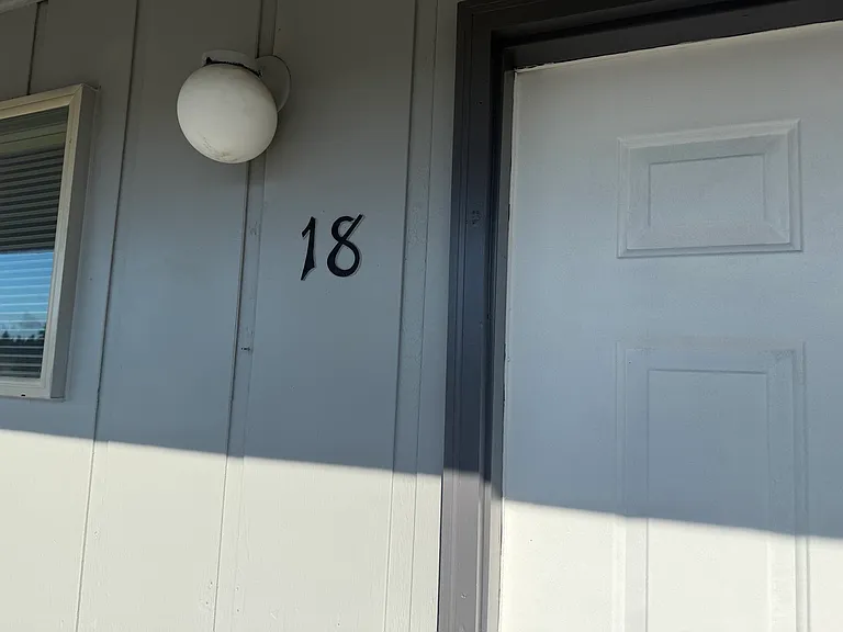 3801 Bridgeport Way W #18 — Photo 2