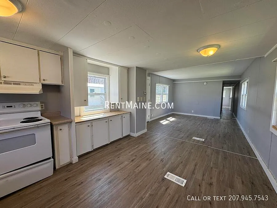 2 bed, $1,200 — Photo 3