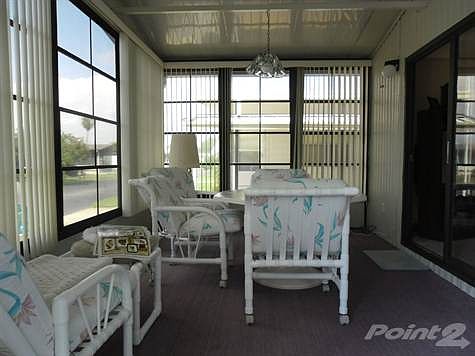 Large Sun Porch