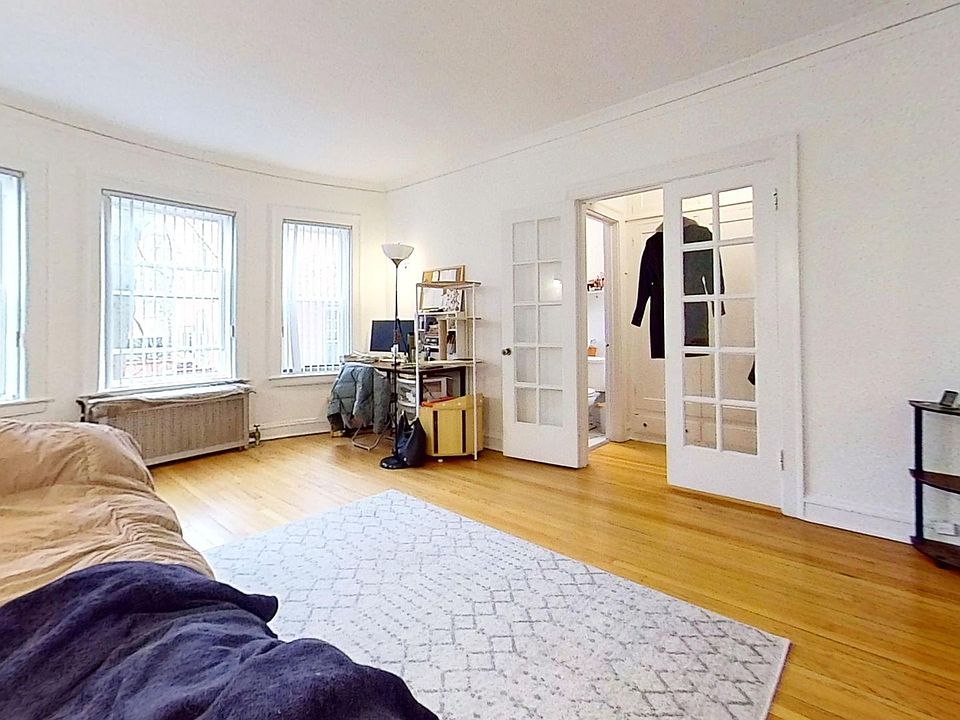 1st image of 4608-12 N Hermitage Ave #4610-1E