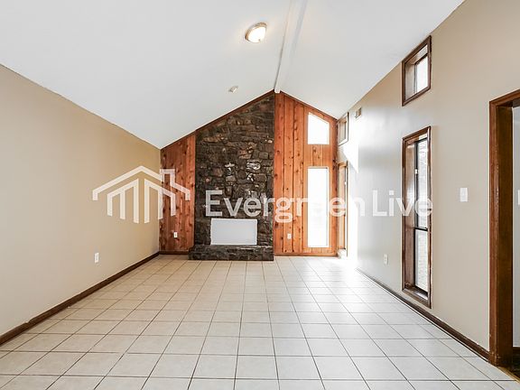 4th image of 8216 Shallow Glen Trl