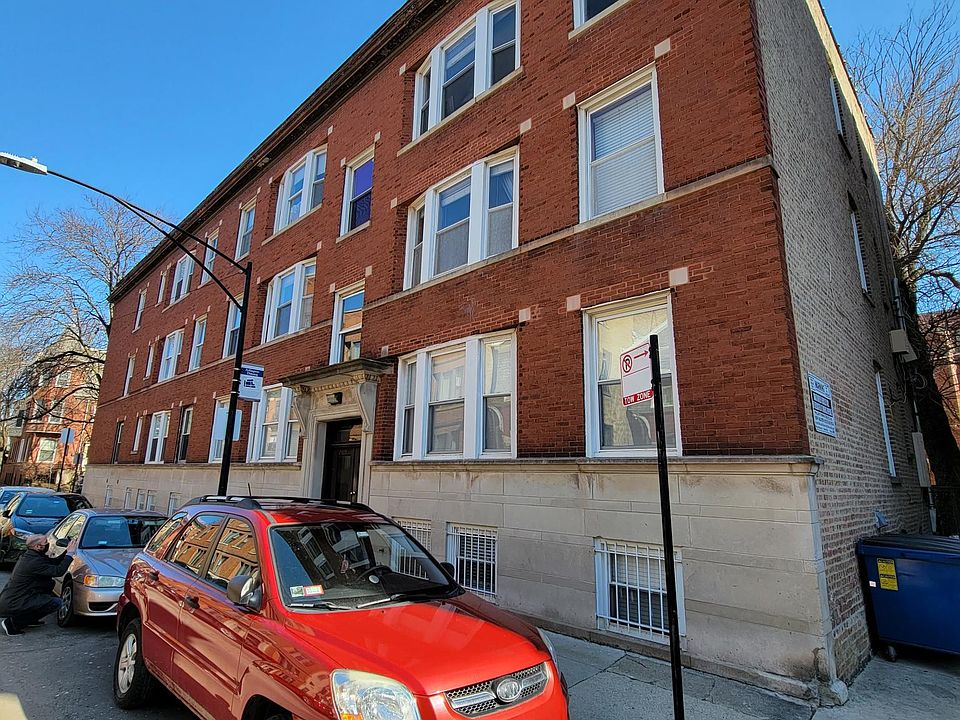 1st image of 2433 N Geneva Ter APT 3