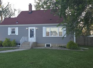1313 N Main St, Crown Point, IN 46307