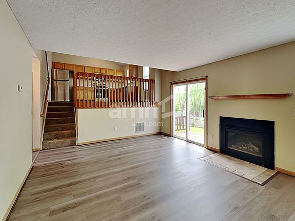5th image of 3959 Highland Bluff Dr
