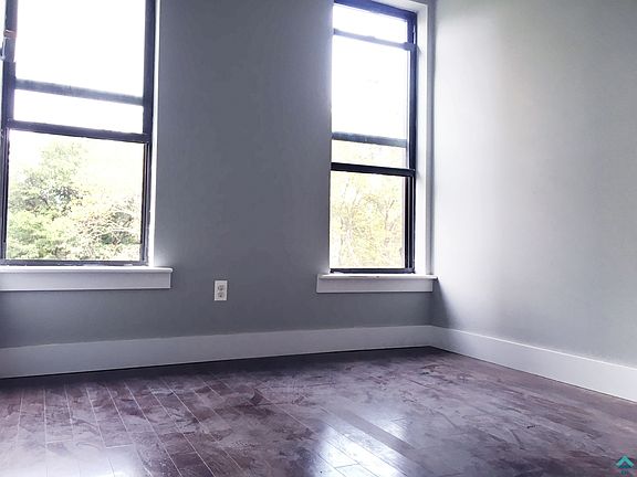 4th image of 314 Macdougal St #3KM