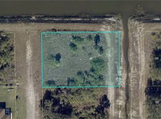 702 Bruce Ave N, Lehigh Acres, FL 33971