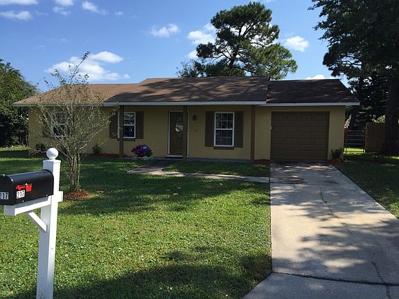 2nd image of 217 Cherrywood Ln