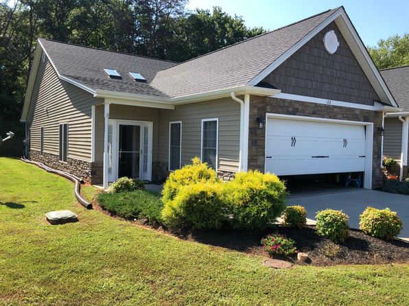 (undisclosed Address)