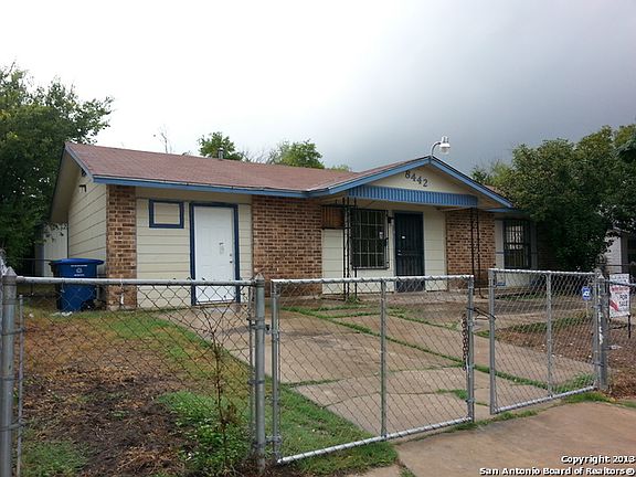 2nd image of 8442 Sweet Maiden St