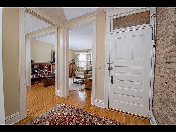 3rd image of 57 Avon St S APT 27
