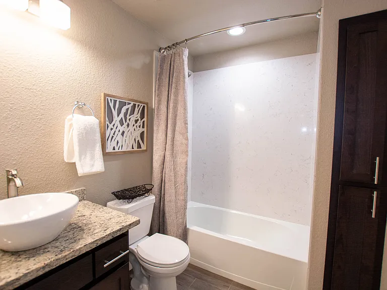 788 Mikkelsen Dr — Photo 7
