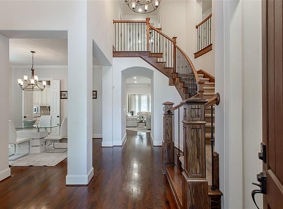 4th image of 849 Blackwood Dr